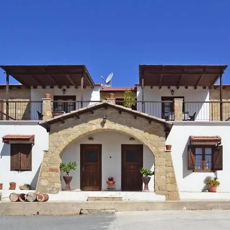 Evalena House
